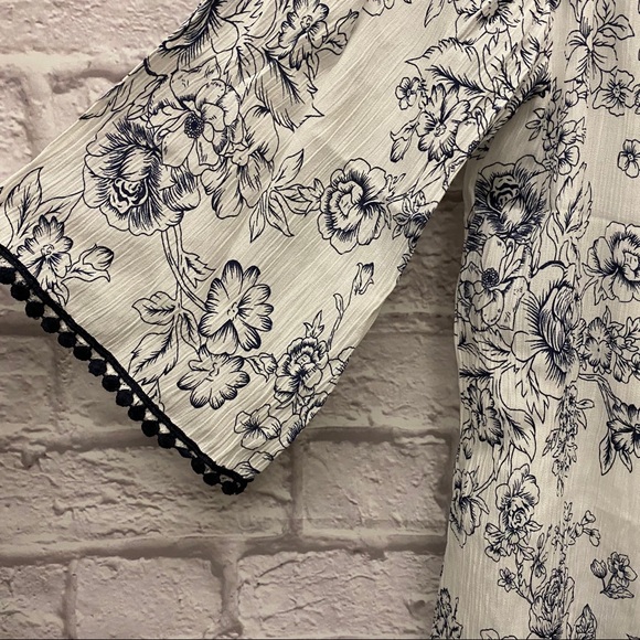 LAVENDER SKY DRESS - Picture 3 of 3